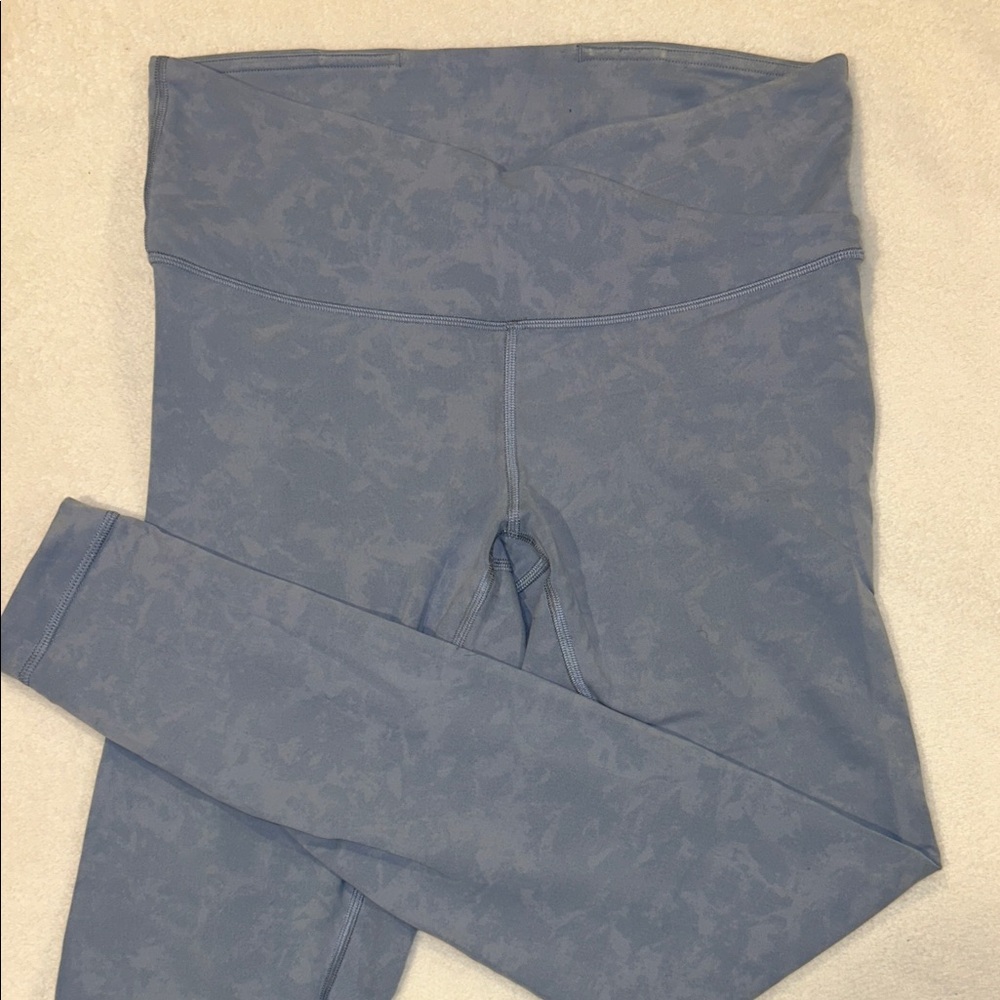 RARE lululemon Dusty Blue Marble-Effect Leggings with criss-cross waist band